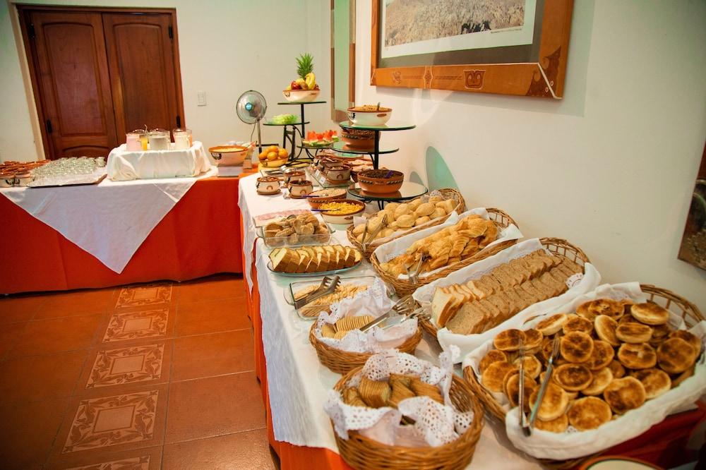 Hotel Asturias Cafayate Zewnętrze zdjęcie