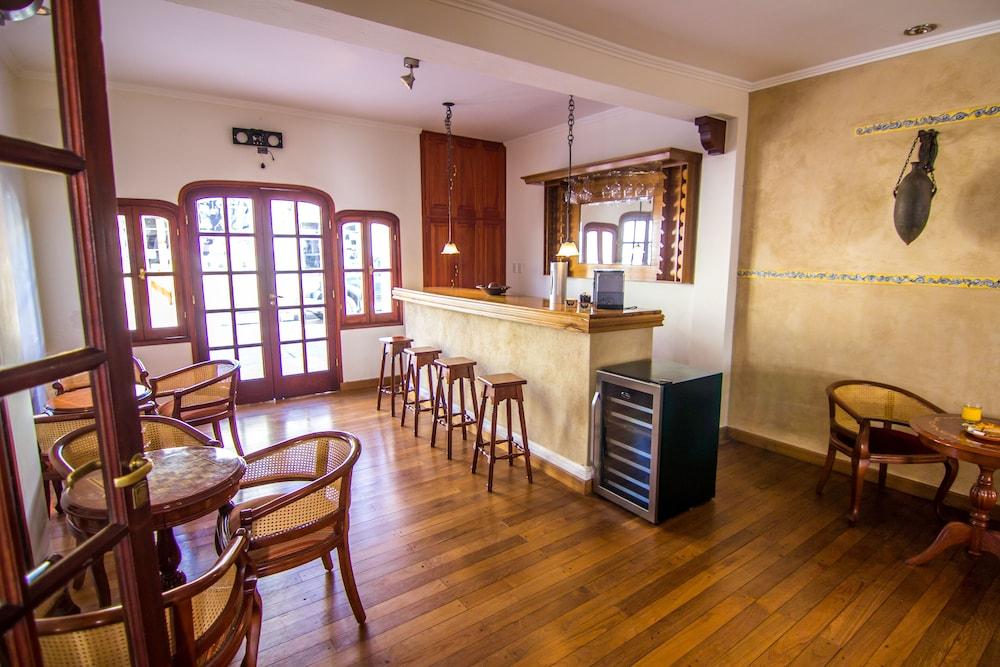 Hotel Asturias Cafayate Zewnętrze zdjęcie