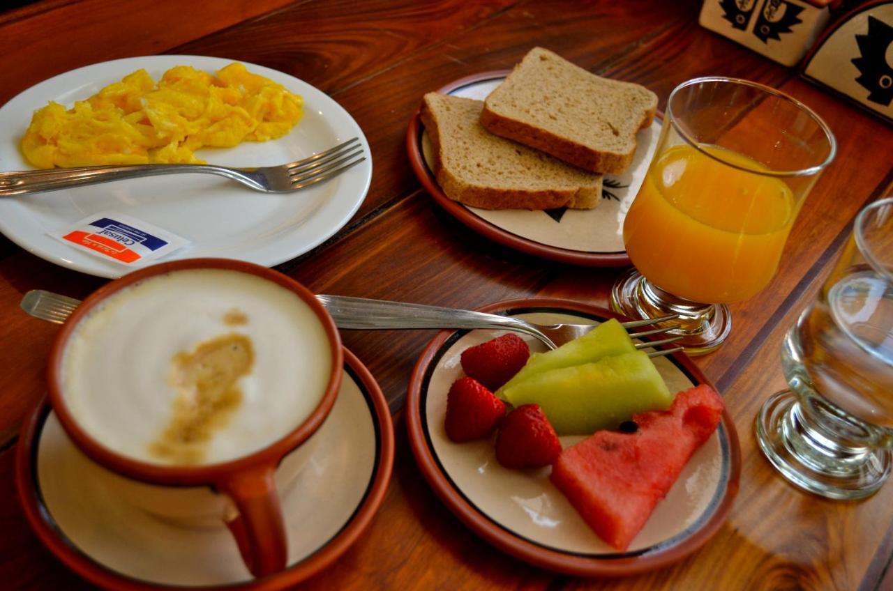 Hotel Asturias Cafayate Zewnętrze zdjęcie